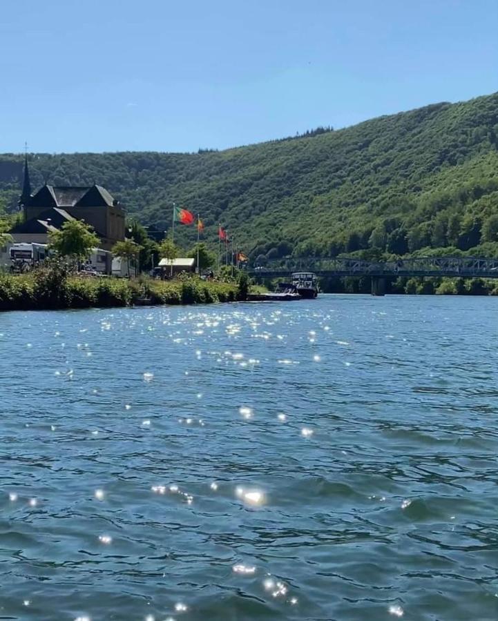 Le Clos Joli Haybes Exterior photo